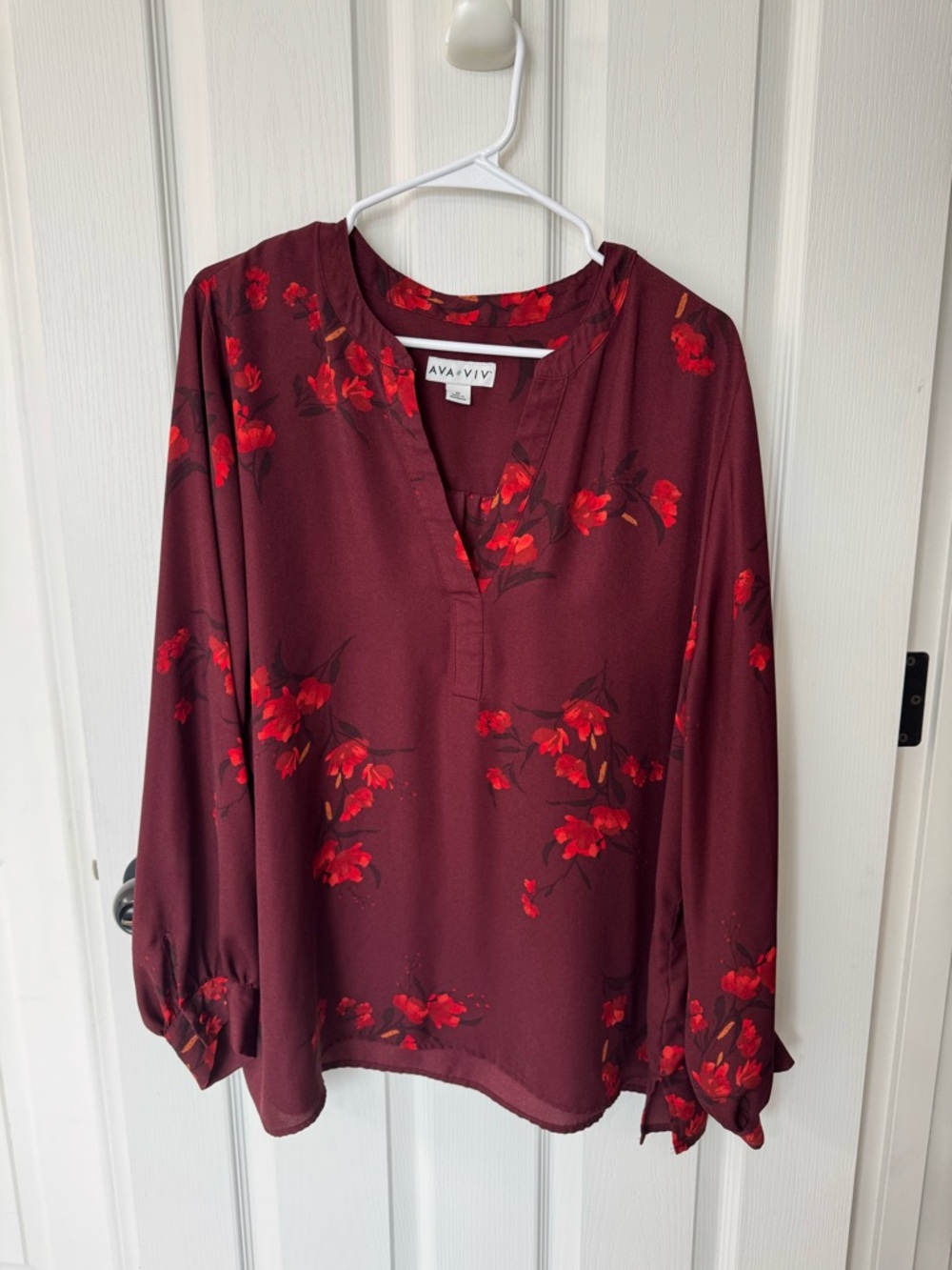 Ava & Viv Women’s Red Floral Blouse